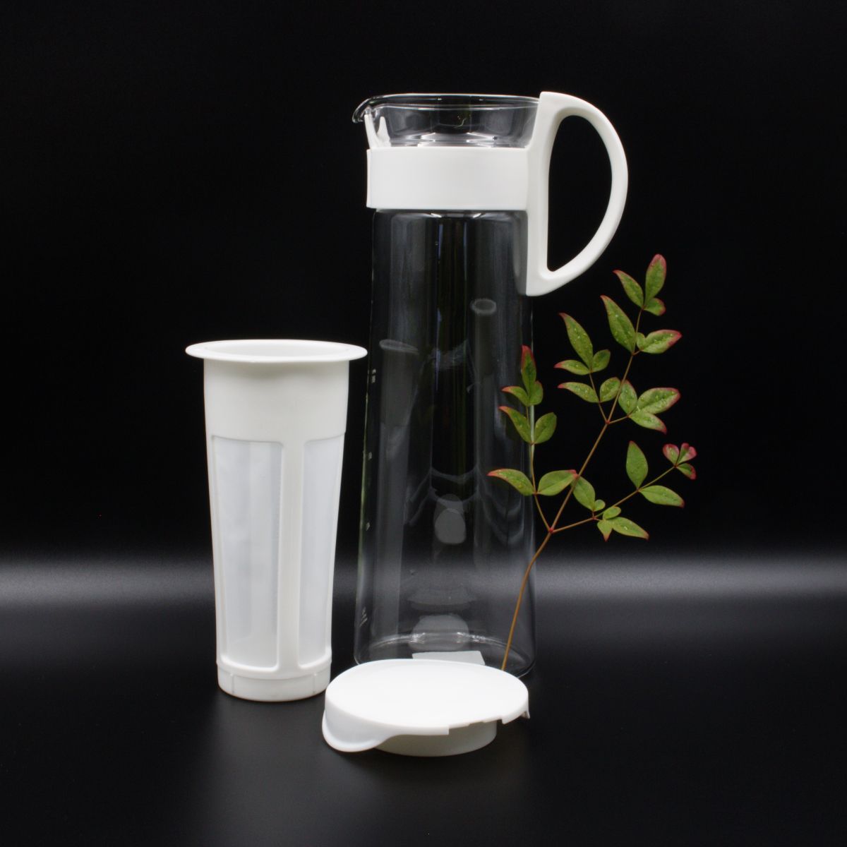 Hario Mizudashi Coffee Pot - cold brew maker 1L - White